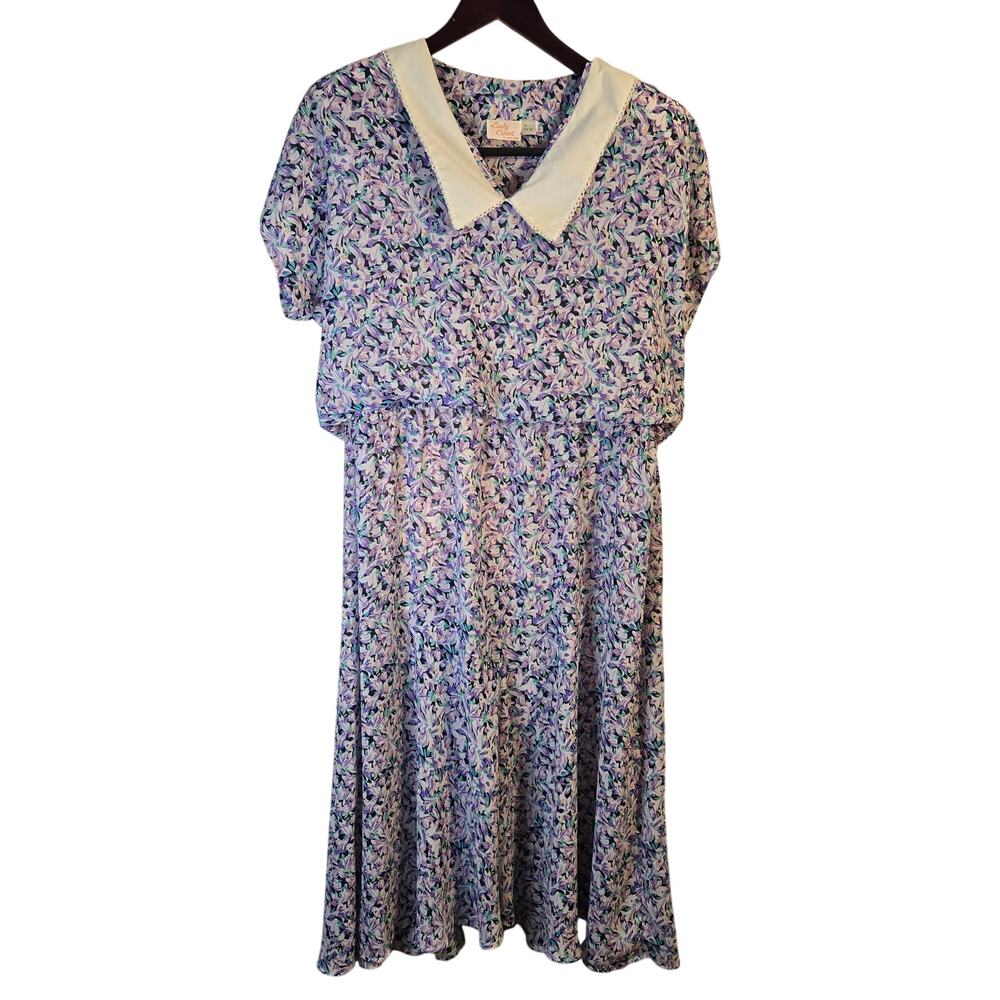 Lady Carol 14 Dainty Purple Floral V-Neck Dress [0183]